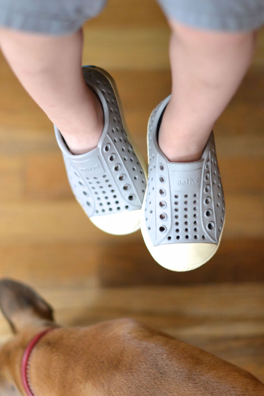 how to clean Native shoes - this would work for Crocs, too! // lovelyluckylife.com