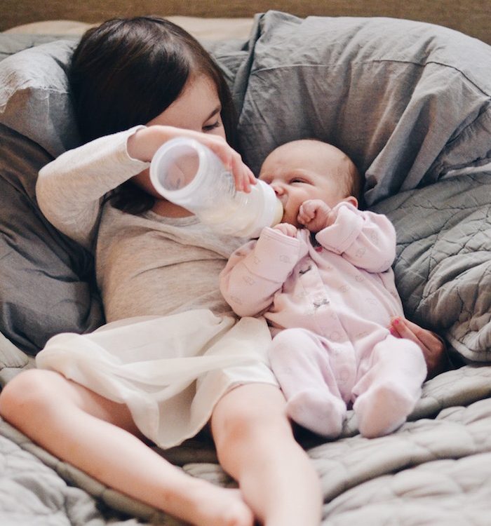 14 Tips to Get A Breastfed Baby to Take a Bottle