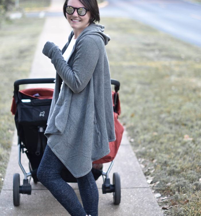 The Perfect School Drop Off Outfit for Moms