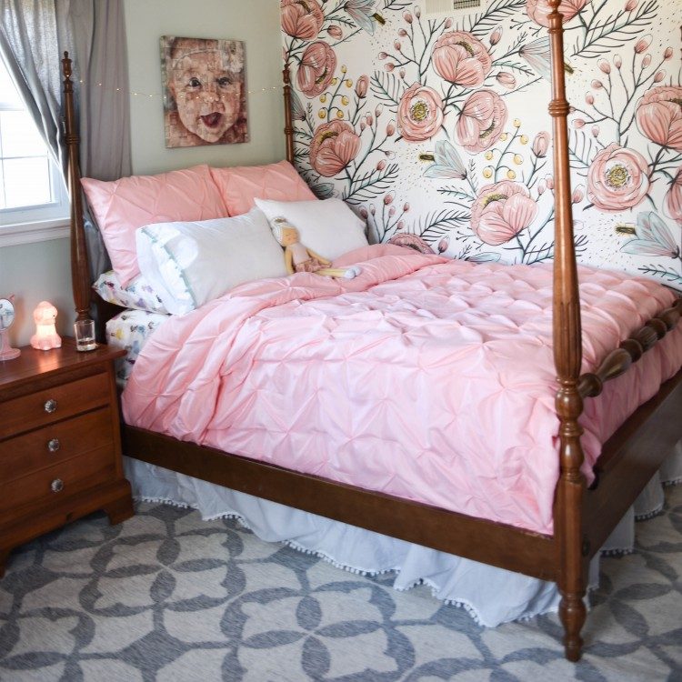 girls blue and pink floral bedroom design