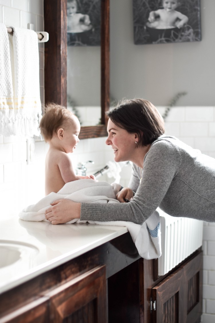 bath time tips for babies - here's how to bathe a baby like a boss 