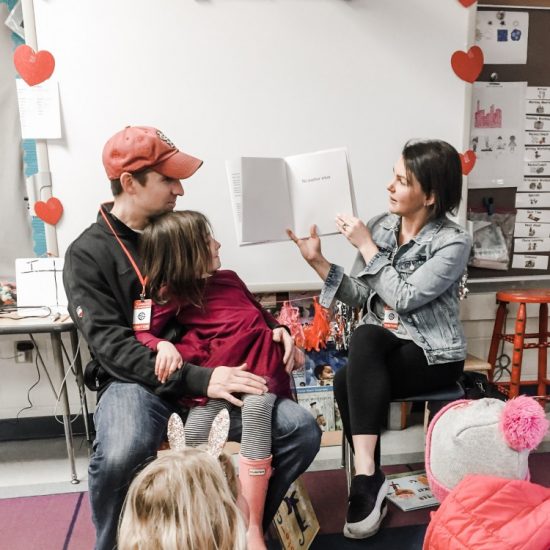 Mystery Reader Book Ideas for Kindergarten - Lovely Lucky Life