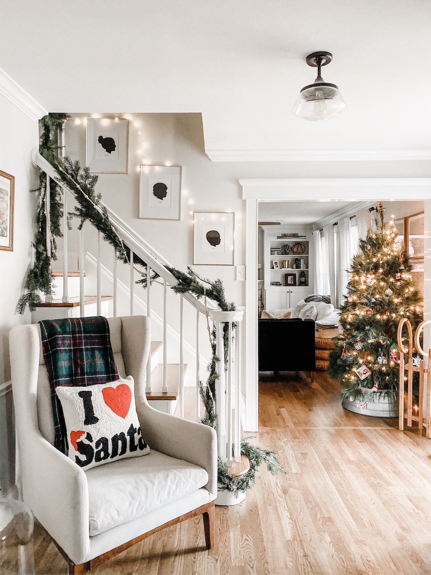 lovely lucky life holiday home tour