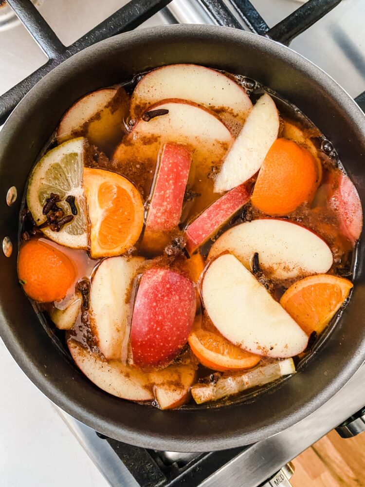 simmering stovetop potpourri